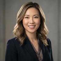 成人视频制片人